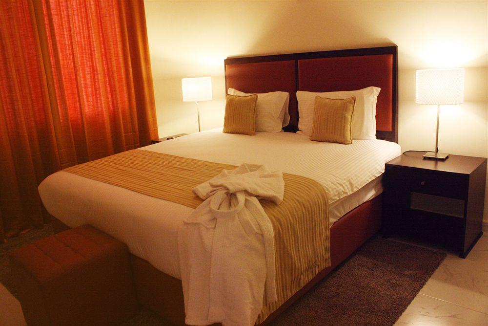 One To One Hotel & Resort Ain Al Faida Ал Айн Екстериор снимка