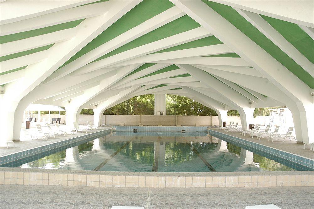 One To One Hotel & Resort Ain Al Faida Ал Айн Екстериор снимка