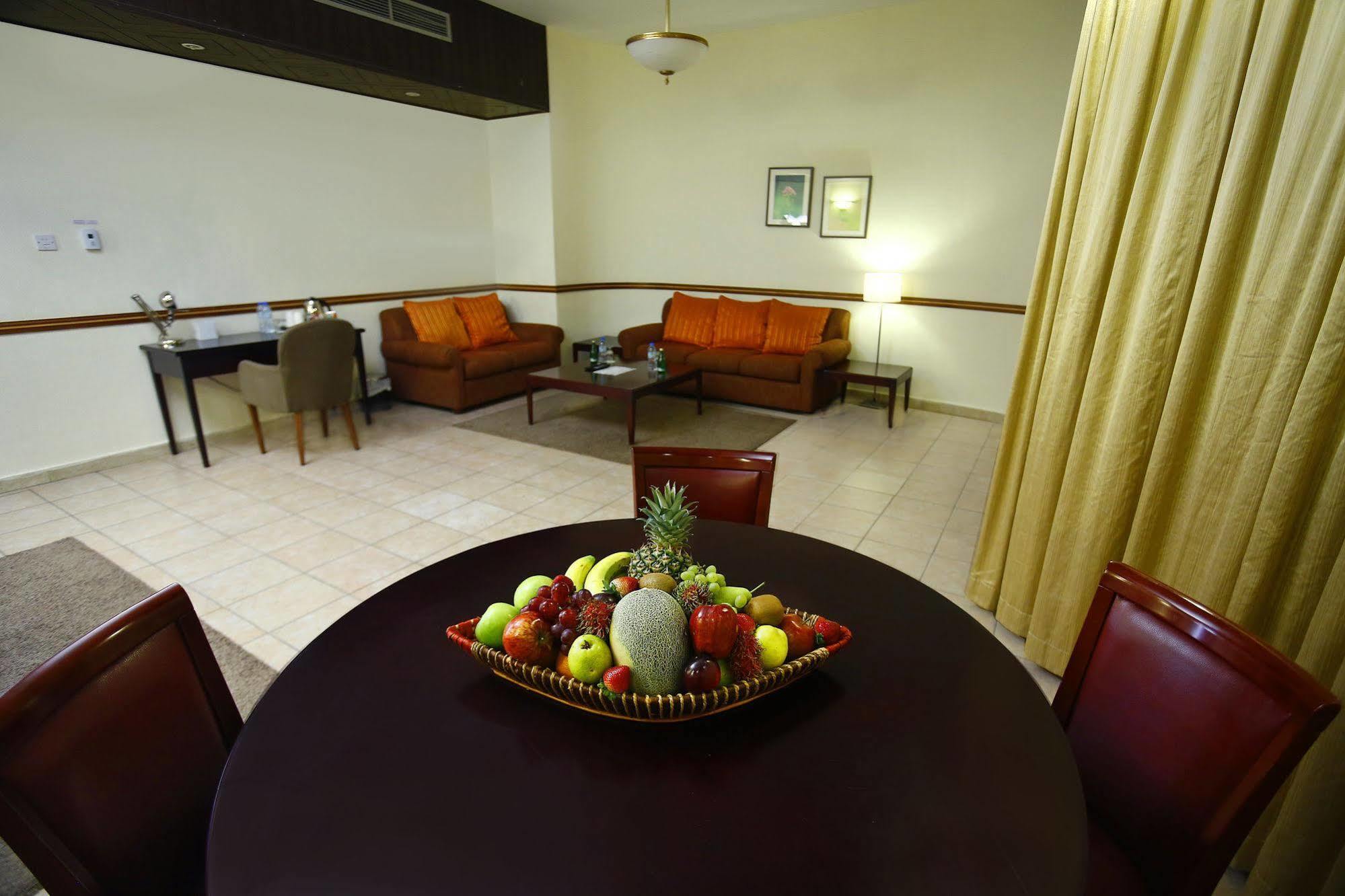 One To One Hotel & Resort Ain Al Faida Ал Айн Екстериор снимка