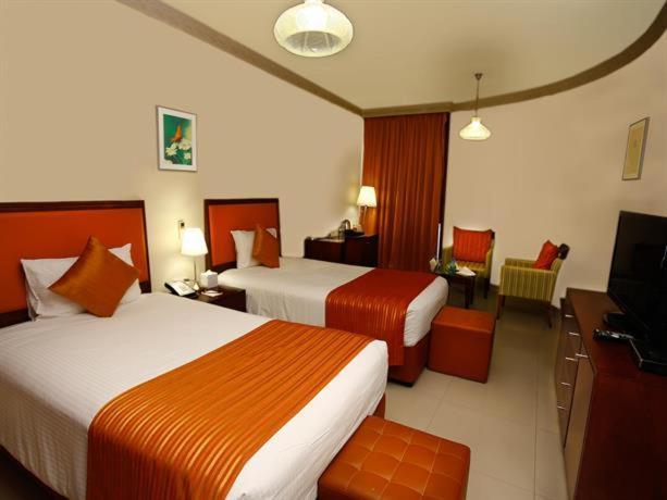 One To One Hotel & Resort Ain Al Faida Ал Айн Екстериор снимка
